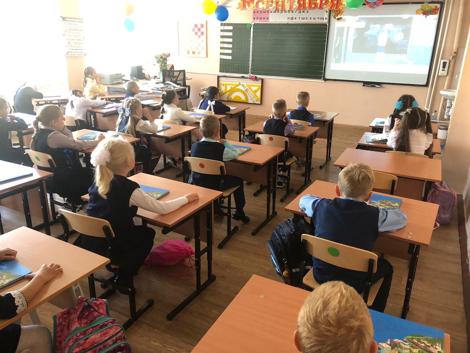 Изображения материально-технического обеспечения.